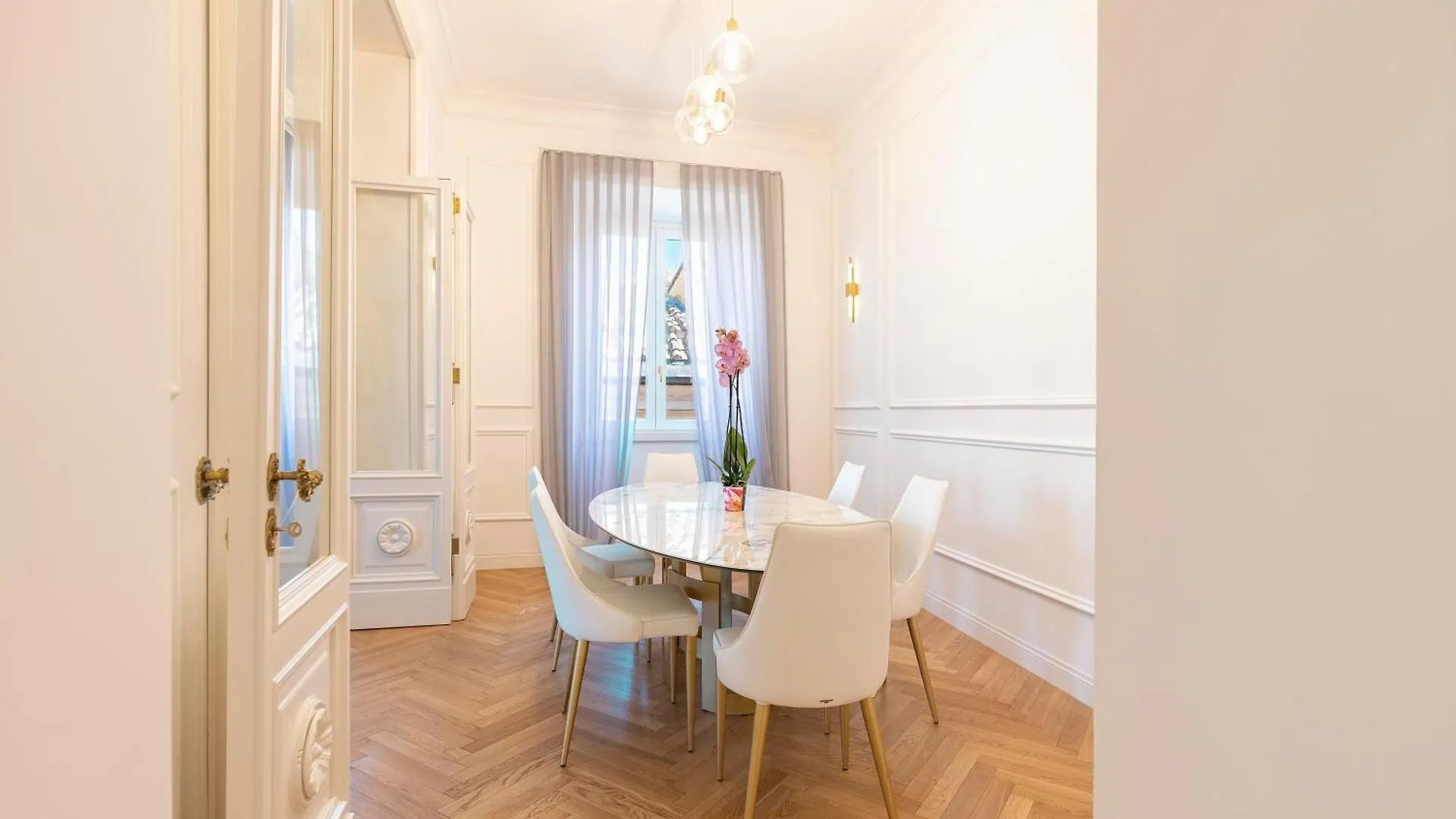 Sjr Luxury Apartment Trevi Fountain Rome