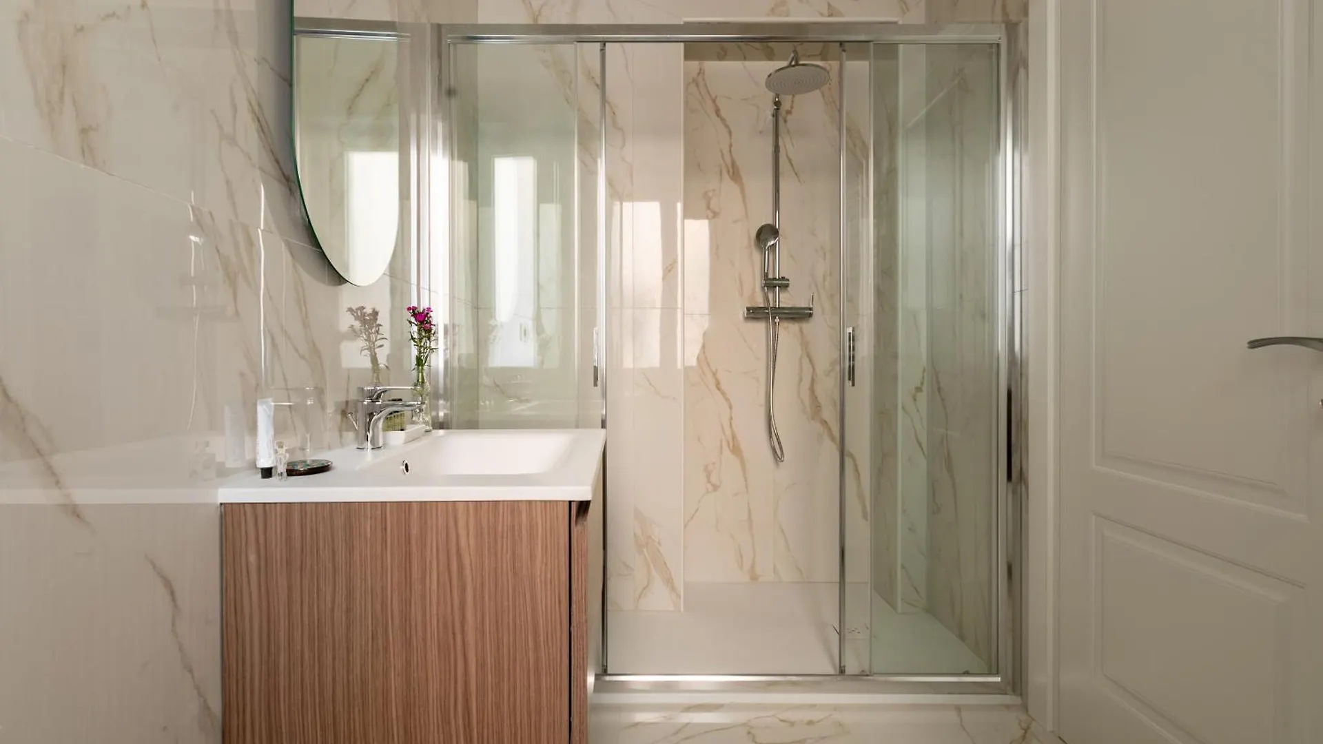 Sjr Luxury Apartment Trevi Fountain Rome 0*,  Italy