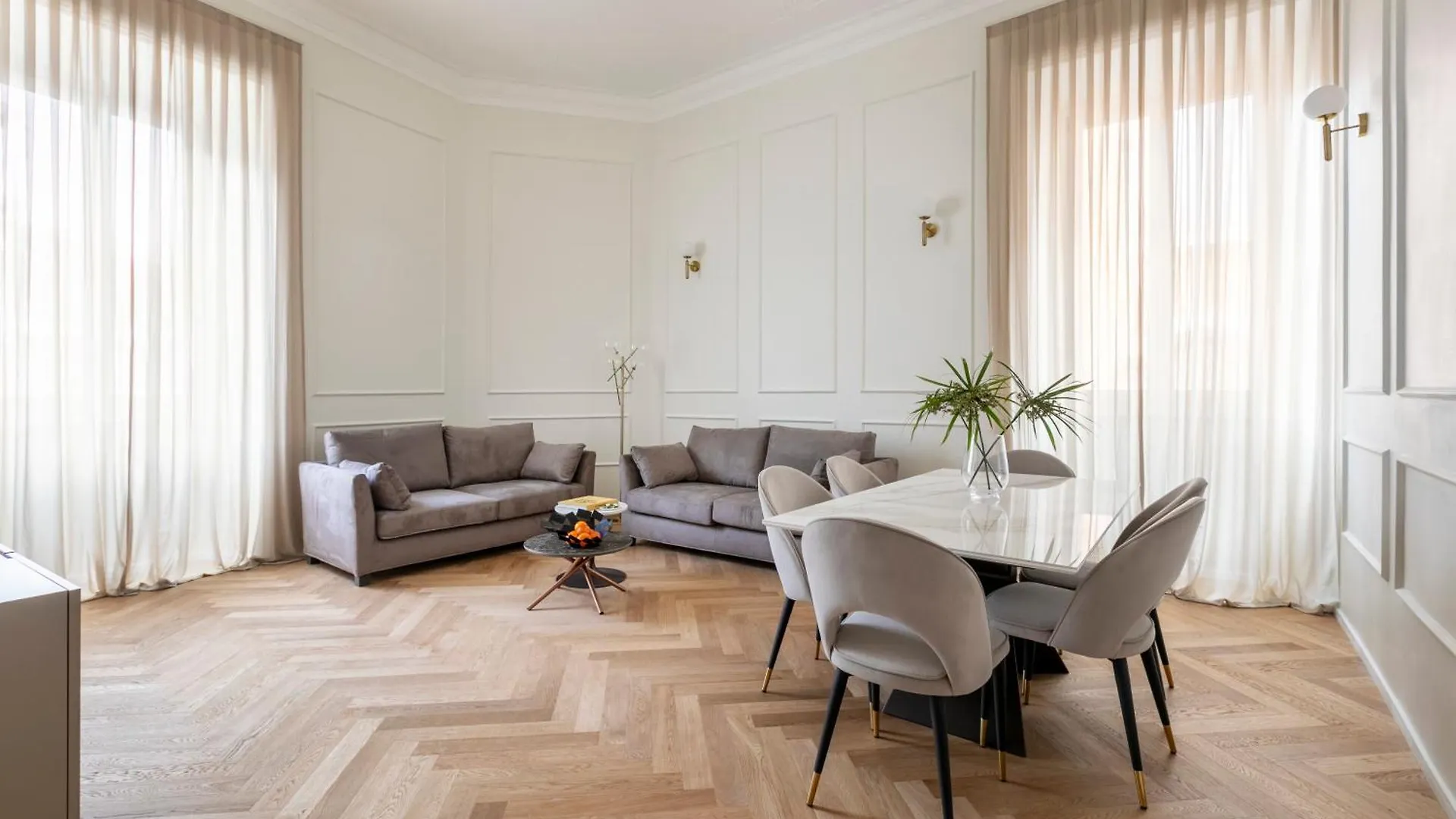 Sjr Luxury Apartment Trevi Fountain Rome Italy