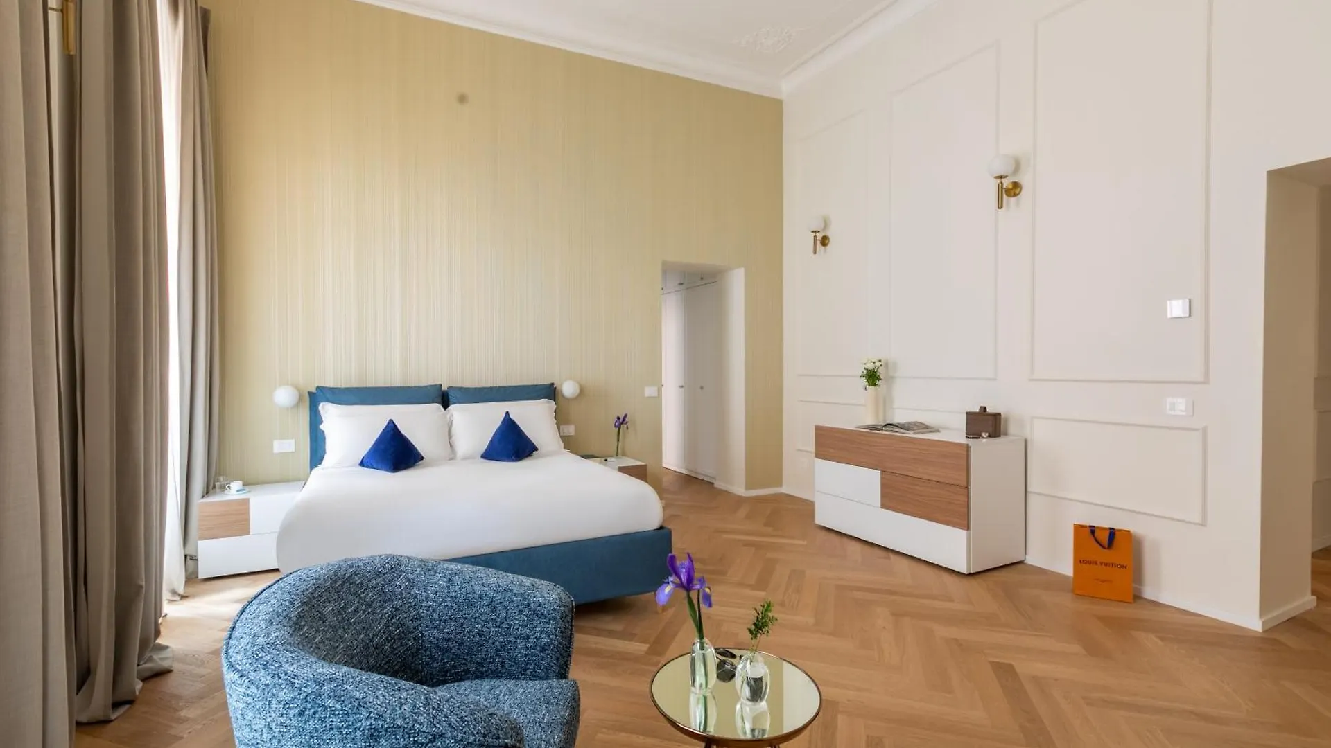 Sjr Luxury Apartment Trevi Fountain Rome Italy
